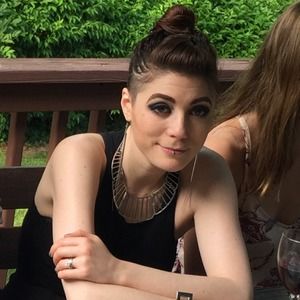 Meet your Posher, Cora